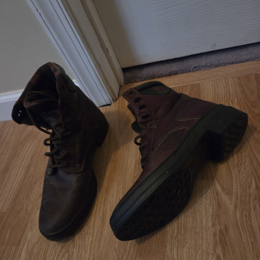 Ariat Women's Brown Leather Boots